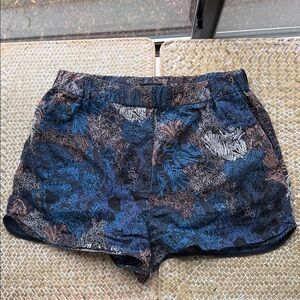 COS relaxed ladies shorts XS